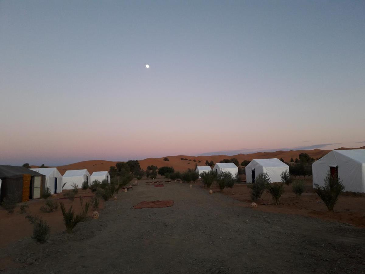 Bivouac Erg Znaigui Hotel Merzuga Kültér fotó